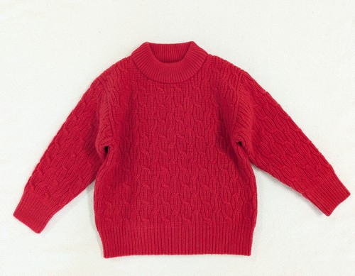 Roter strickpullover mit - strickpullover,